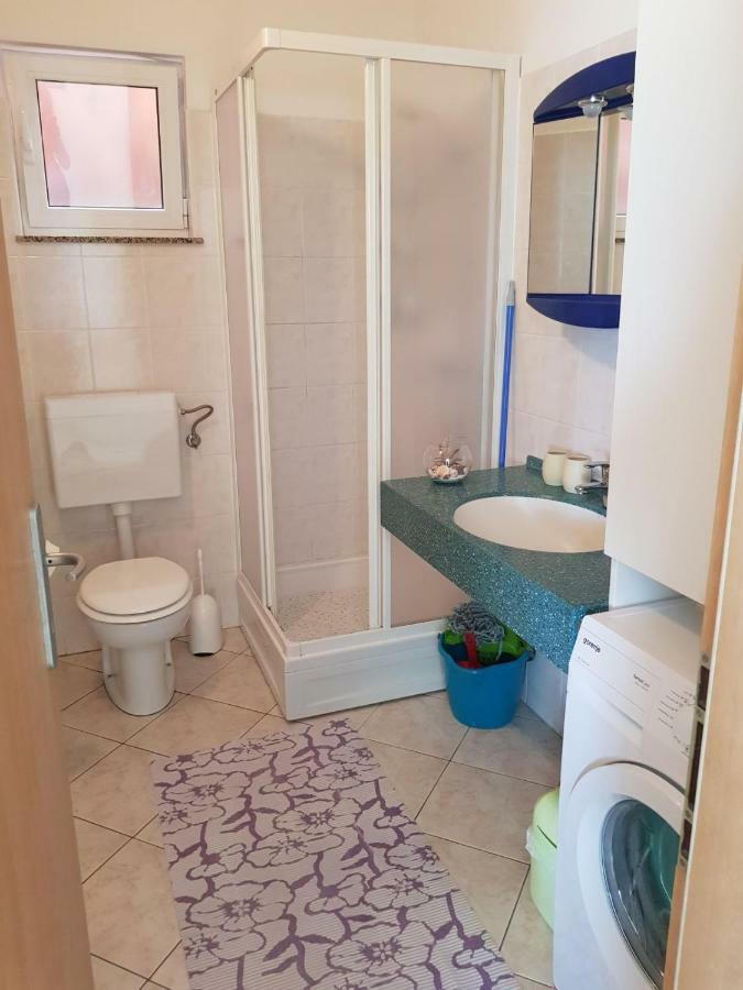 Apartmani Bambi Lun  Eksteriør bilde